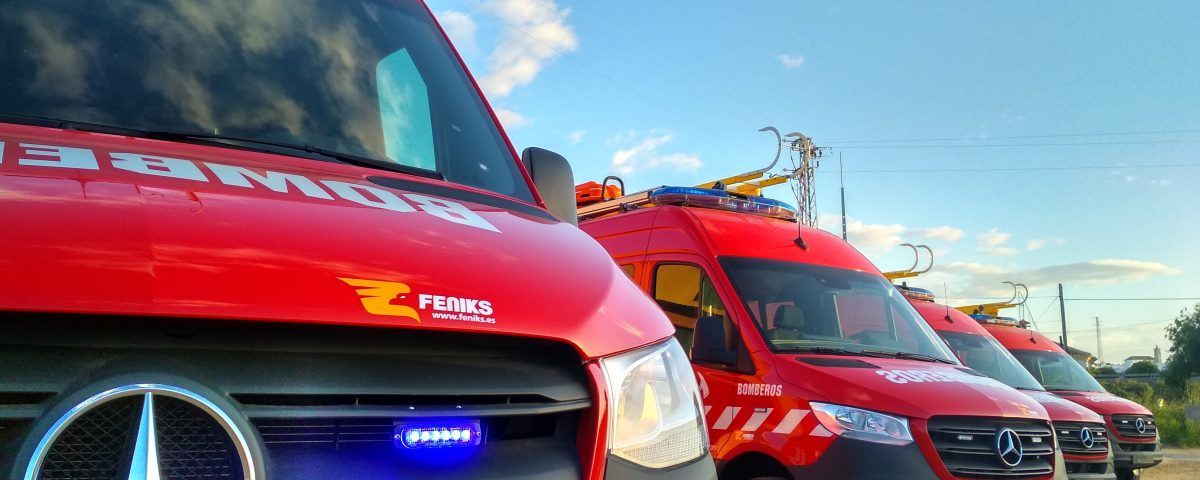 Vehículo contraincendios y emergencias