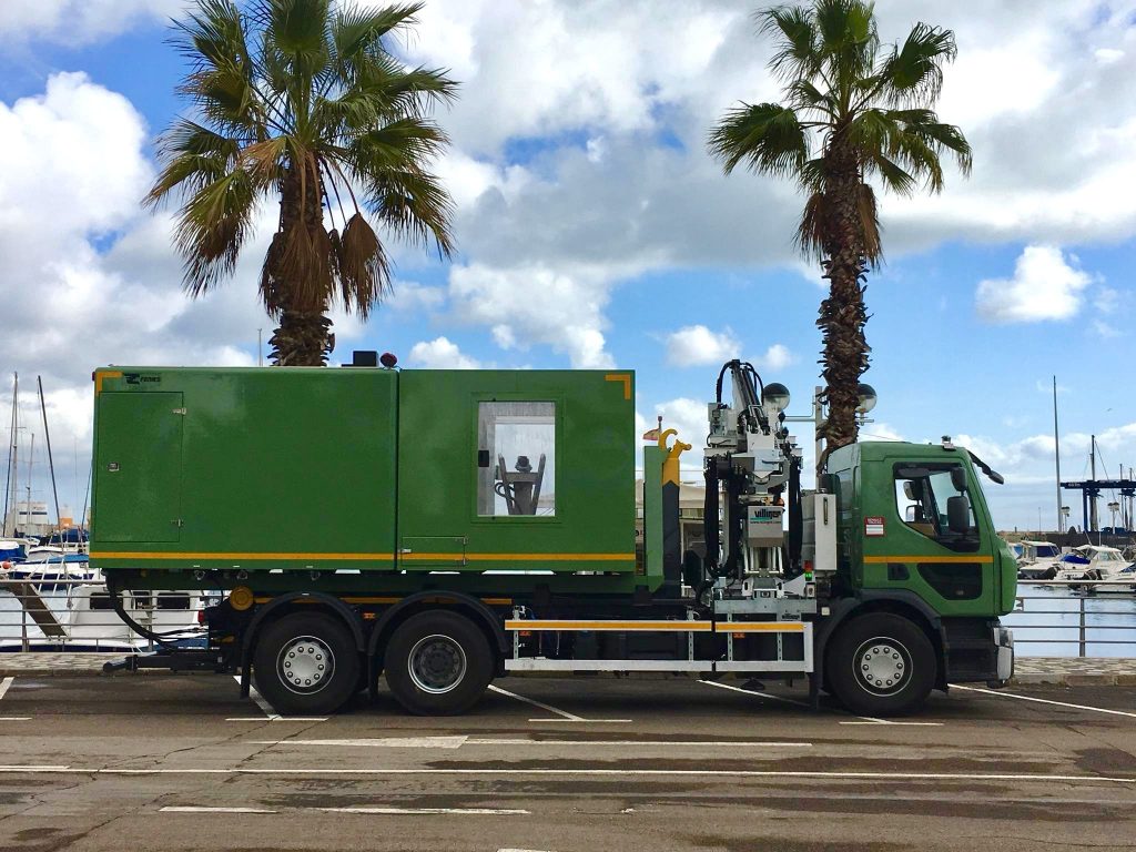 Lavacontenedores en la Ciudad de Melilla