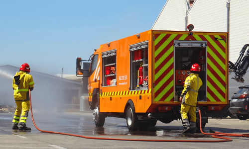 Autobomba urbana ligera para intervenciones en los túneles de la auropista AP-6 (Madrid-A Coruña) Autobomba urbana ligera para intervenciones en los túneles de la auropista AP-6 (Madrid-A Coruña)