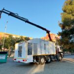 Lavacontenedores de Carga Superior para la limpieza de contenedores soterrados y de doble gancho Feniks