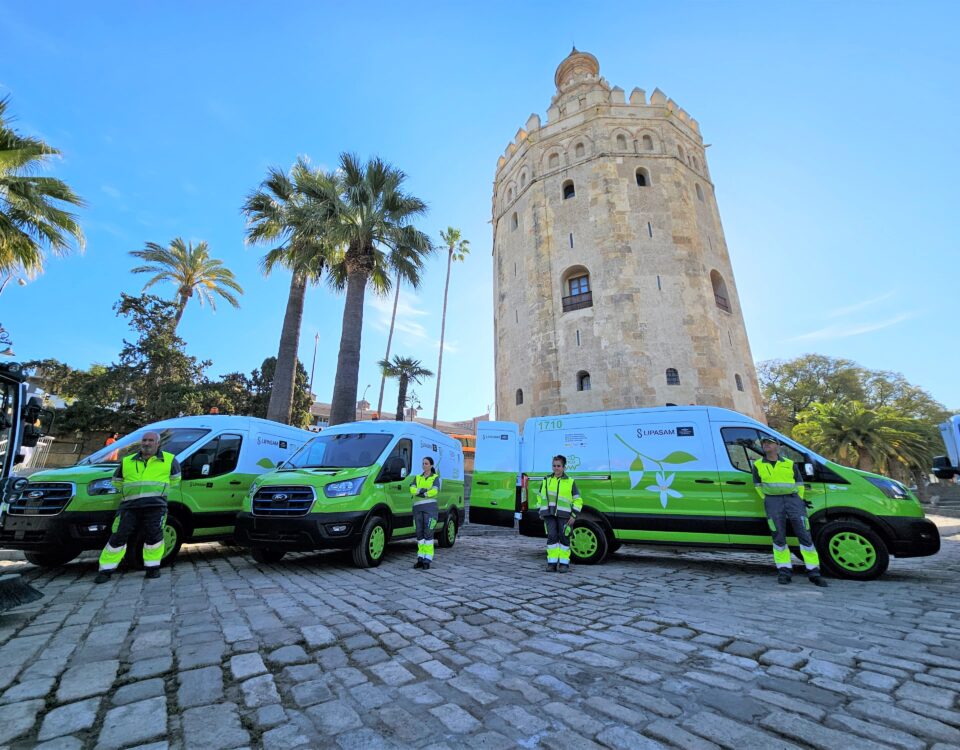 Nuevos hidrolimpiadores eléctricos para Lipasam