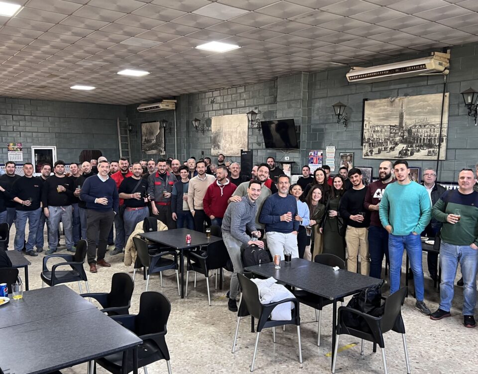 LA FUERZA LABORAL DE FENIKS CRECE