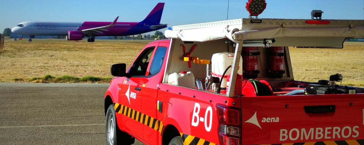Vehículo todoterreno Feniks para AENA con destino diferentes aeropuertos del pais